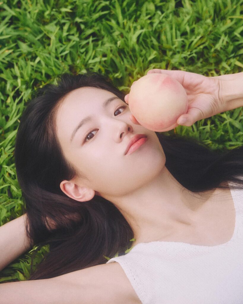 Jang Gyu-ri dan fromis_9
